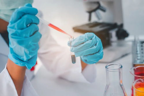 珈创生物业绩下滑 毛利率连年大降,产能利用率滑坡仍募资扩产