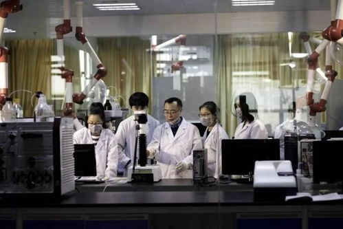 赵谋明教授带领科然生物代表参观实验室,并和科然肽达成合作意向